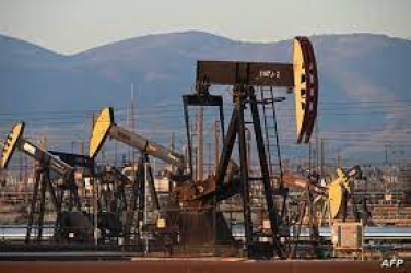 ارتفاع أسعار النفط بعد إقرار الكونغرس الأميركي لمشروع قانون سقف الدين