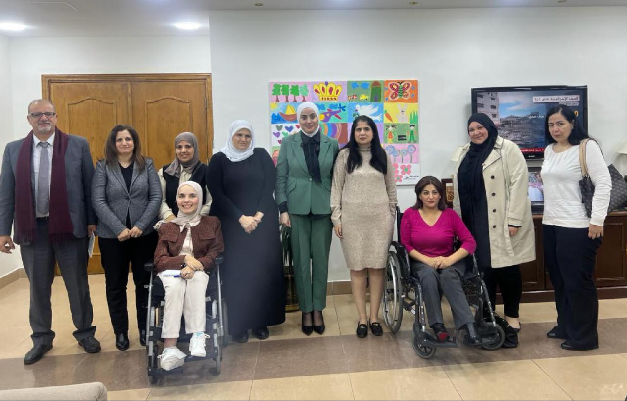 بني مصطفى تلتقي رئيسة وأعضاء لجنة المرأة ذات الإعاقة في المجلس الأعلى للأشخاص ذوي الإعاقة