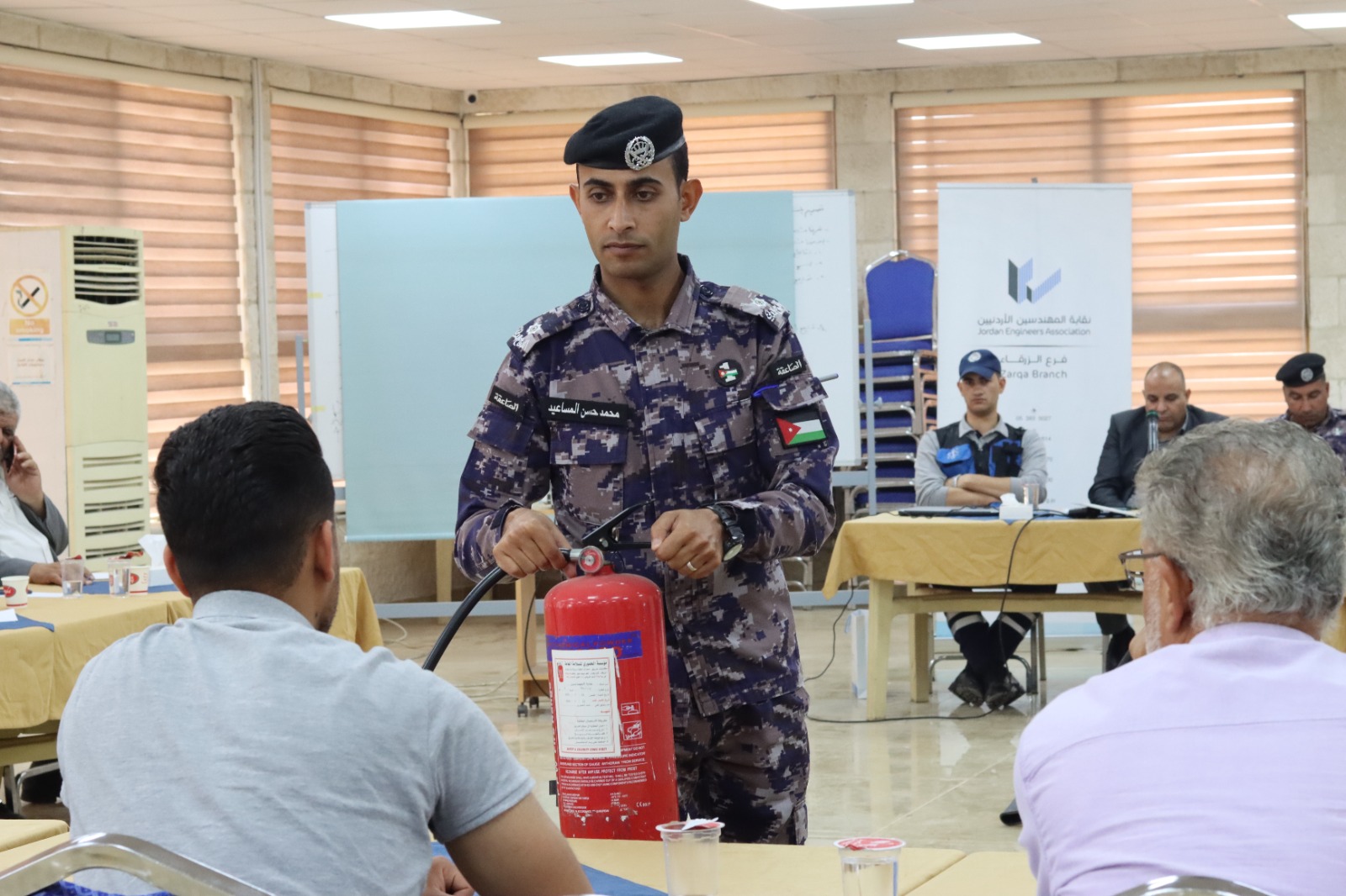 نقابة المهندسين الأردنيين/الزرقاء تنظم محاضرة توعوية عن الإسعافات الأولية والإطفاء بالتعاون مع الدفاع المدني