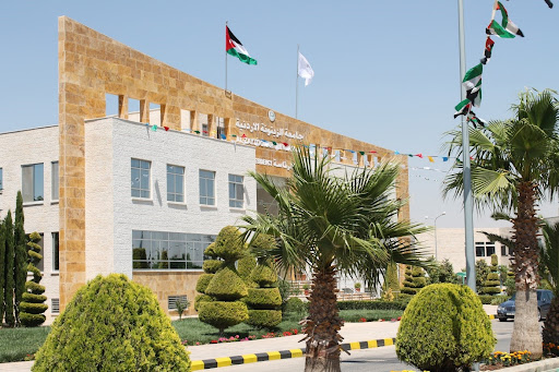 جامعة الزيتونة الاردنية تقيم مناظرة حول دور الاحزاب في الانتخابات القادمة