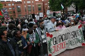 معهد ماساتشوستس للتكنولوجيا ينذر الطلاب المحتجين بفض اعتصامهم خلال 24 ساعة
