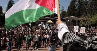 طلبة الجامعة الأميركية في بيروت يتظاهرون دعما لغزة