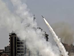 عاجل - القناة 12 الإسرائيلية: نحو 30 صاروخا أطلقت باتجاه غلاف غزة