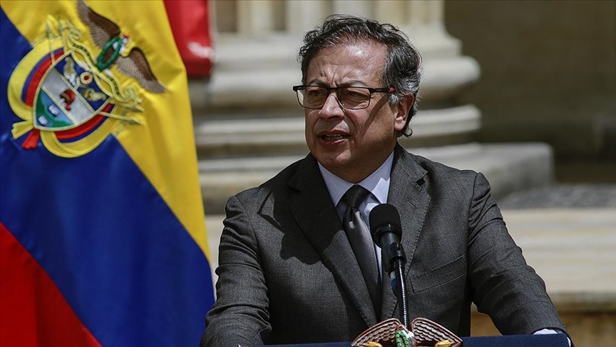 الرئيس الكولومبي يطالب الجنائية الدولية بإصدار مذكرة اعتقال بحق نتنياهو