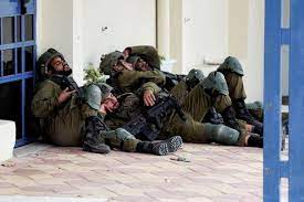 هآرتس: الجنود الإسرائيليون يشعرون بالإحباط