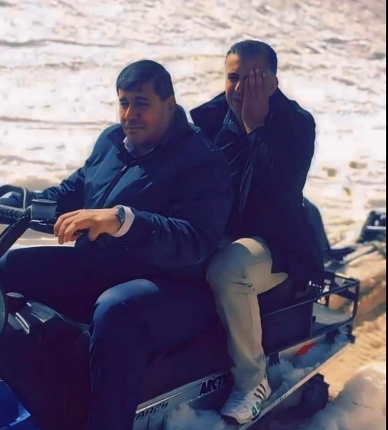 النائب الظهراوي ينشر صورةً مع زميله المرحوم يحيى السعود وهما على دراجة تزلج .. ويُعلّق