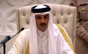 أمير قطر يعزي بوفاة الرئيس الإيراني ومرافقيه