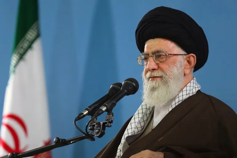 عاجل-المرشد الإيراني يعزي بوفاة رئيسي ومرافقيه
