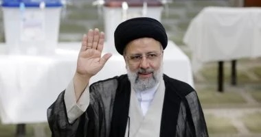 بدء مراسم تشييع جثامين الرئيس الإيراني رئيسي والوفد المرافق له