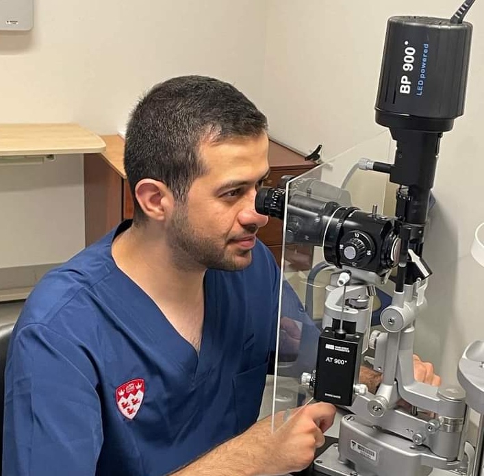 الطبيب الأردني خالد الدعجة ينجح في زراعة انبوب بارفلت لمريض كندي