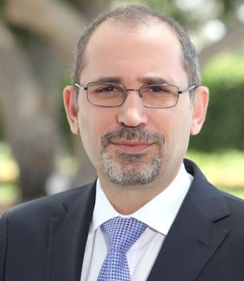الصفدي يجري اتصالا هاتفيا مع وزير خارجية أرمينيا