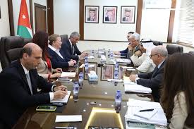 وزيرة التخطيط تلتقي رئيس الصندوق العربي للإنماء الاقتصادي والاجتماعي