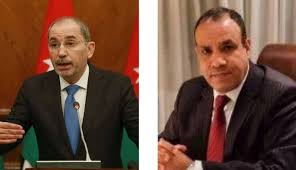 وزير الخارجية يجري اتصالا هاتفيا مع نظيره المصري