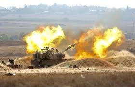 قذيفة مدفعية إسرائيلية تستهدف شمال مخيم النصيرات