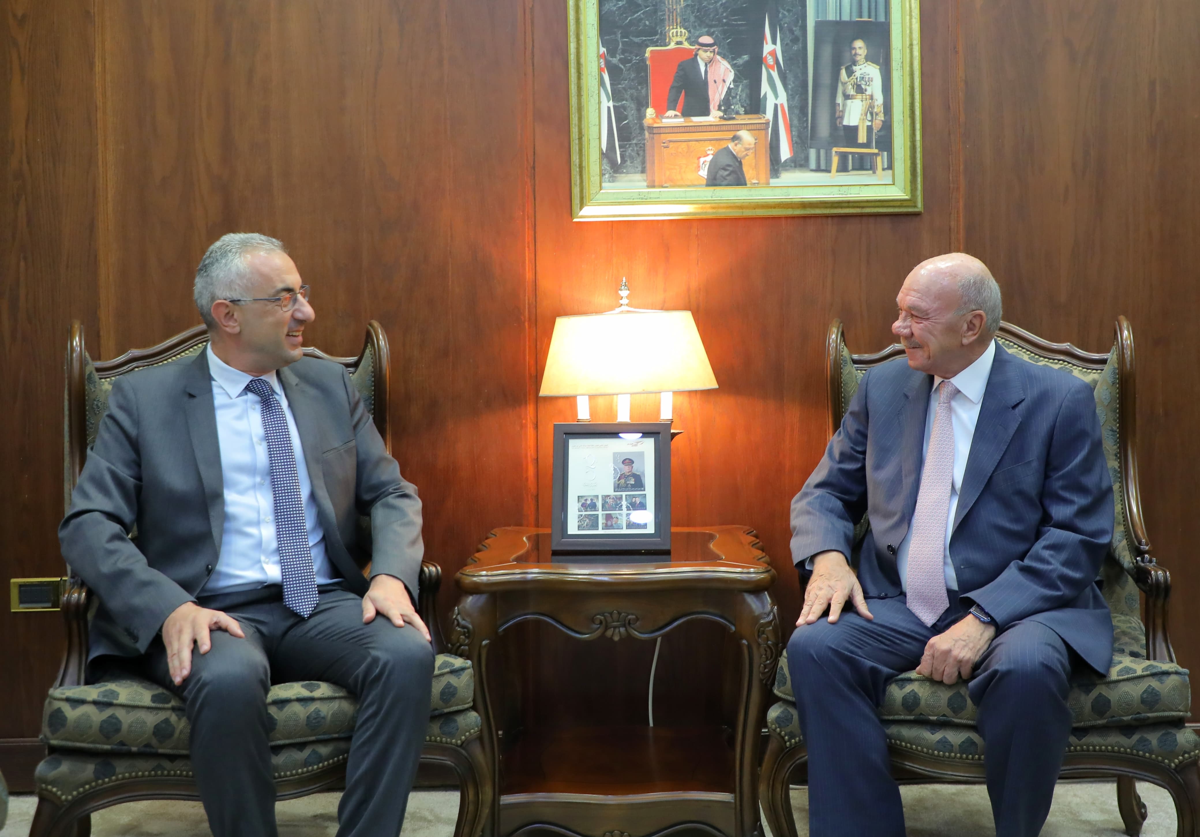 رئيس مجلس الأعيان يلتقي سفيري اليونان وقبرص