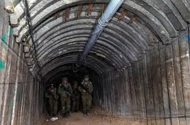 مسؤول عسكري إسرائيلي: حماس تخوض معركة منظمّة بفضل الأنفاق