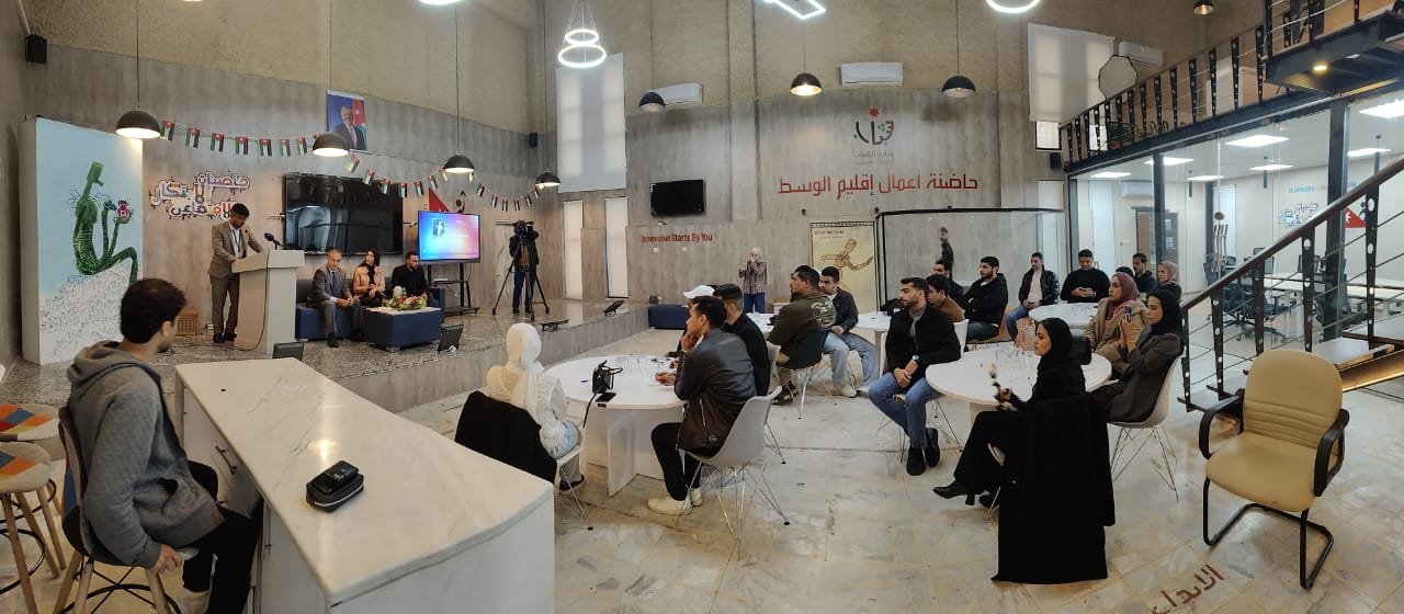 ورشة حوارية حول المشاركة السياسية والسلم المجتمعي في مركز شباب وشابات العاصمة 