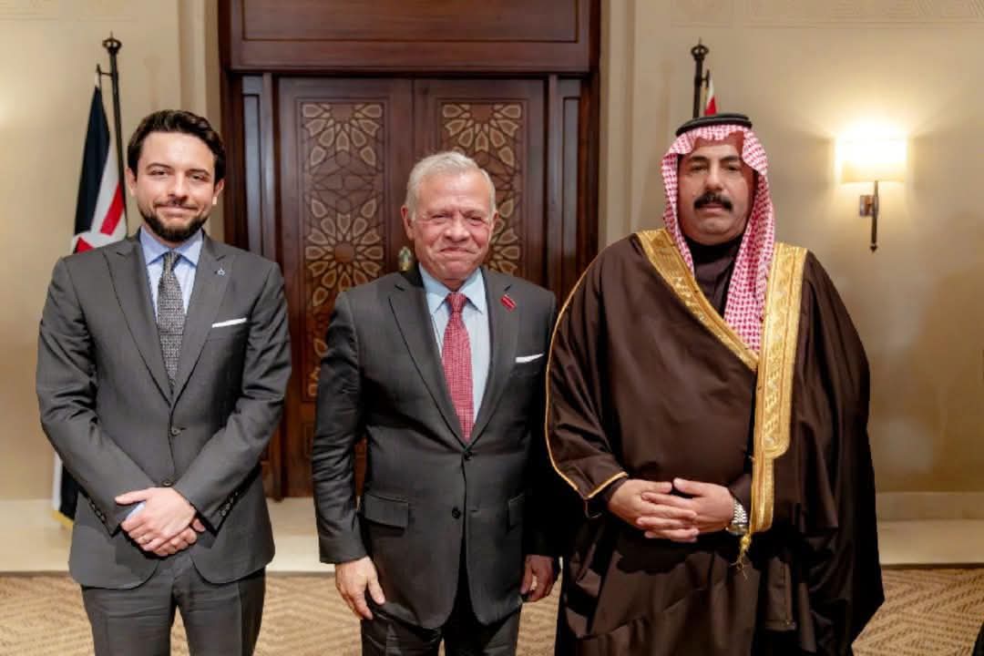 النائب البدادوة في بيان باسم عشائر البدادوة: الأردن عصي على كل المؤامرات وجيشنا وأمننا بالمرصاد لكل من يريد شراً به ونقف خلف جلالة الملك وولي عهده العهد