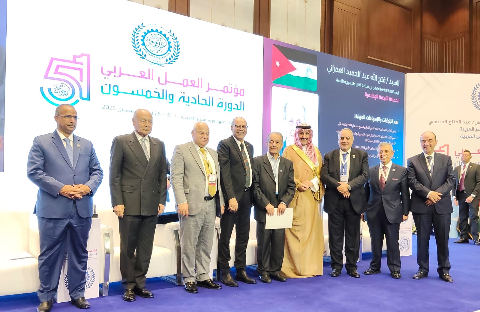 البكار يلتقي عددا من نظرائه وزراء العمل العرب في القاهرة