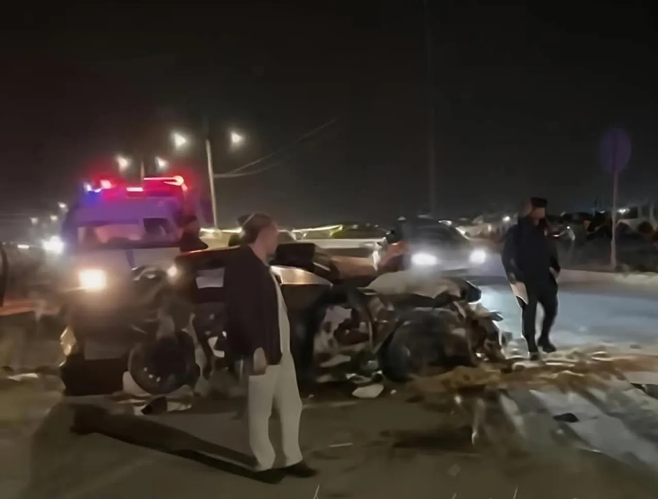 عاجل-وفاة و3 إصابات بحادث على شارع البترا في إربد