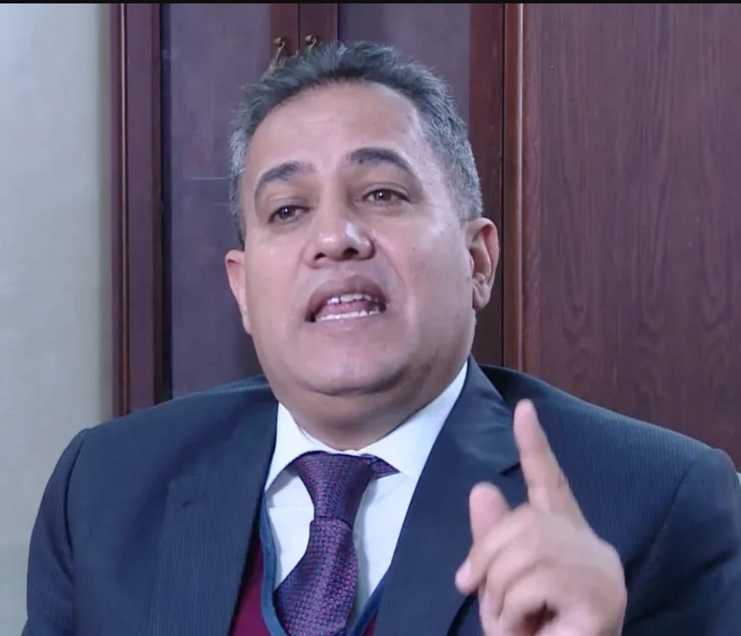 الهميسات يسأل رئيس الوزراء حول أسس تعيين الوظائف القيادية العليا في الأردن، ويطالب بالتحقيق في اعتداء ناطق إعلامي على 