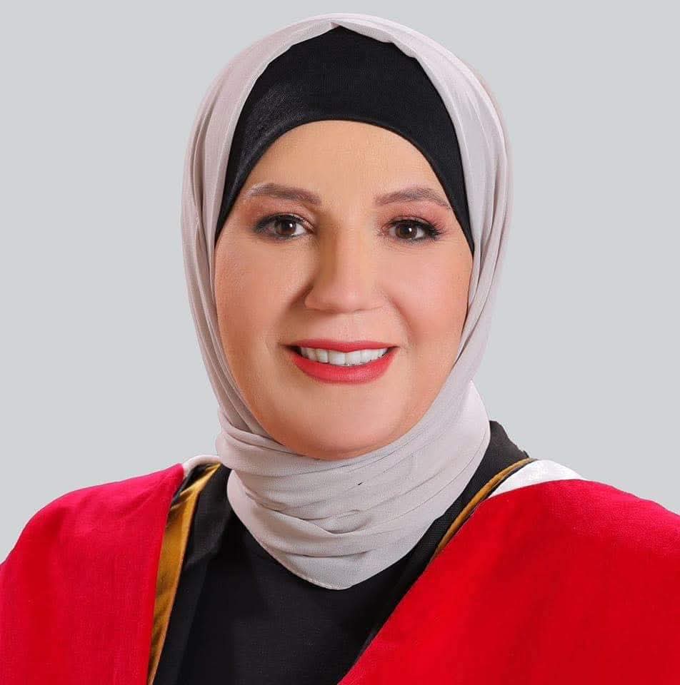 ترقية الأستاذة الدكتورة بتي السقرات إلى رتبة أستاذ دكتور 