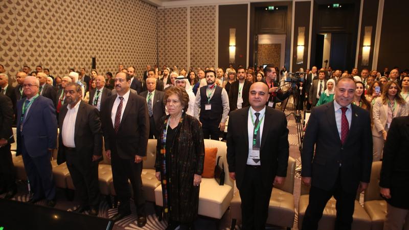 نقيب الأطباء: لن نتهاون في حماية مهنة الطب التجميلي من المتطفلين
