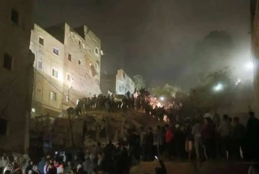 ليلة مأساوية في فاس المغربية.. انهيار عمارة سكنية ومقتل 6 أشخاص