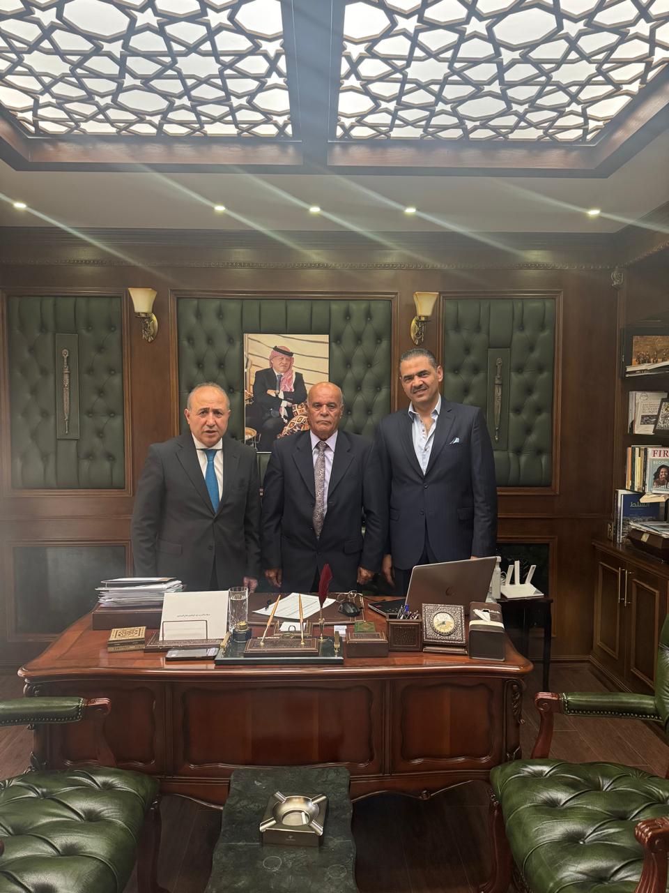 النائب المرايات عضوا في حزب عزم 