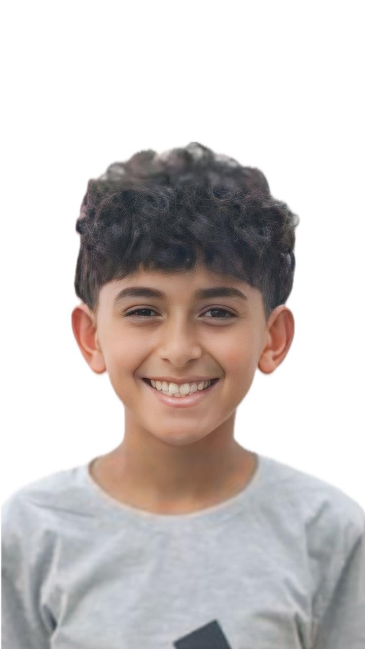 سند العناسوه… حلمان في قلب طفل واحد