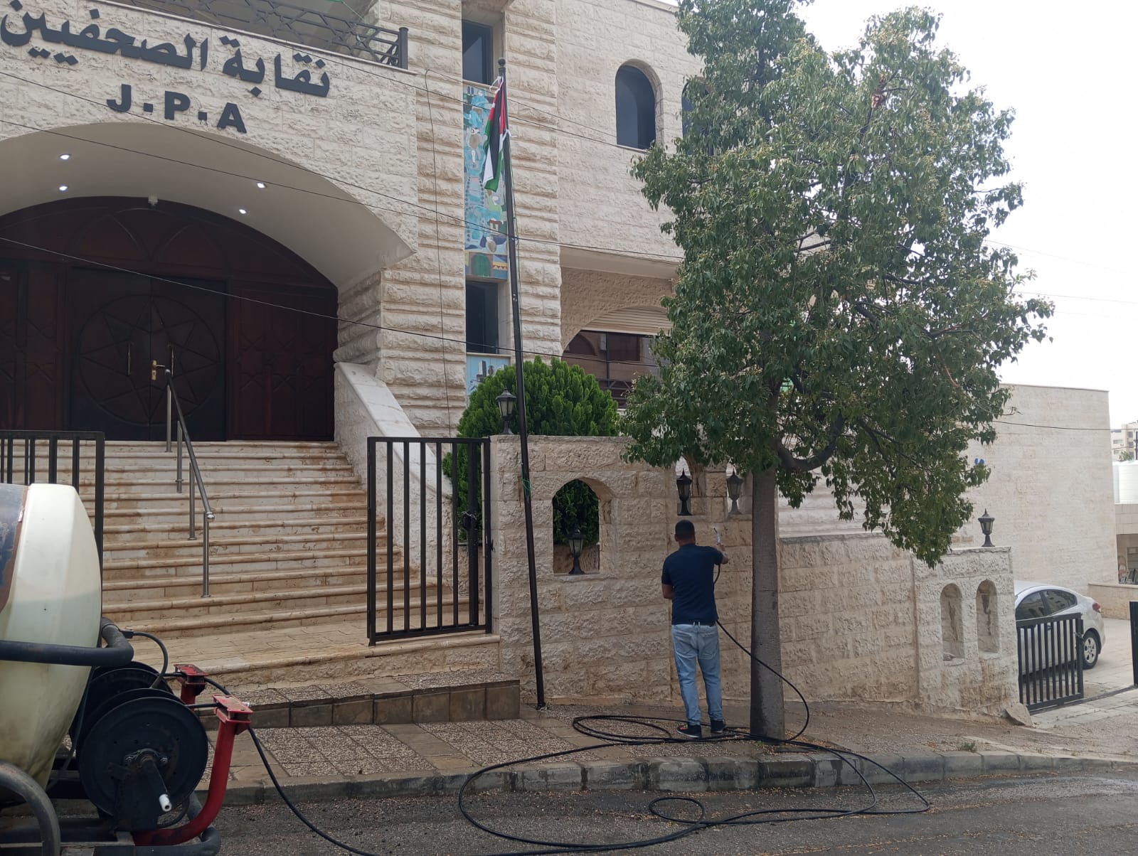 أمانة عمان تباشر أعمال الصيانة الشاملة لمبنى نقابة الصحفيين