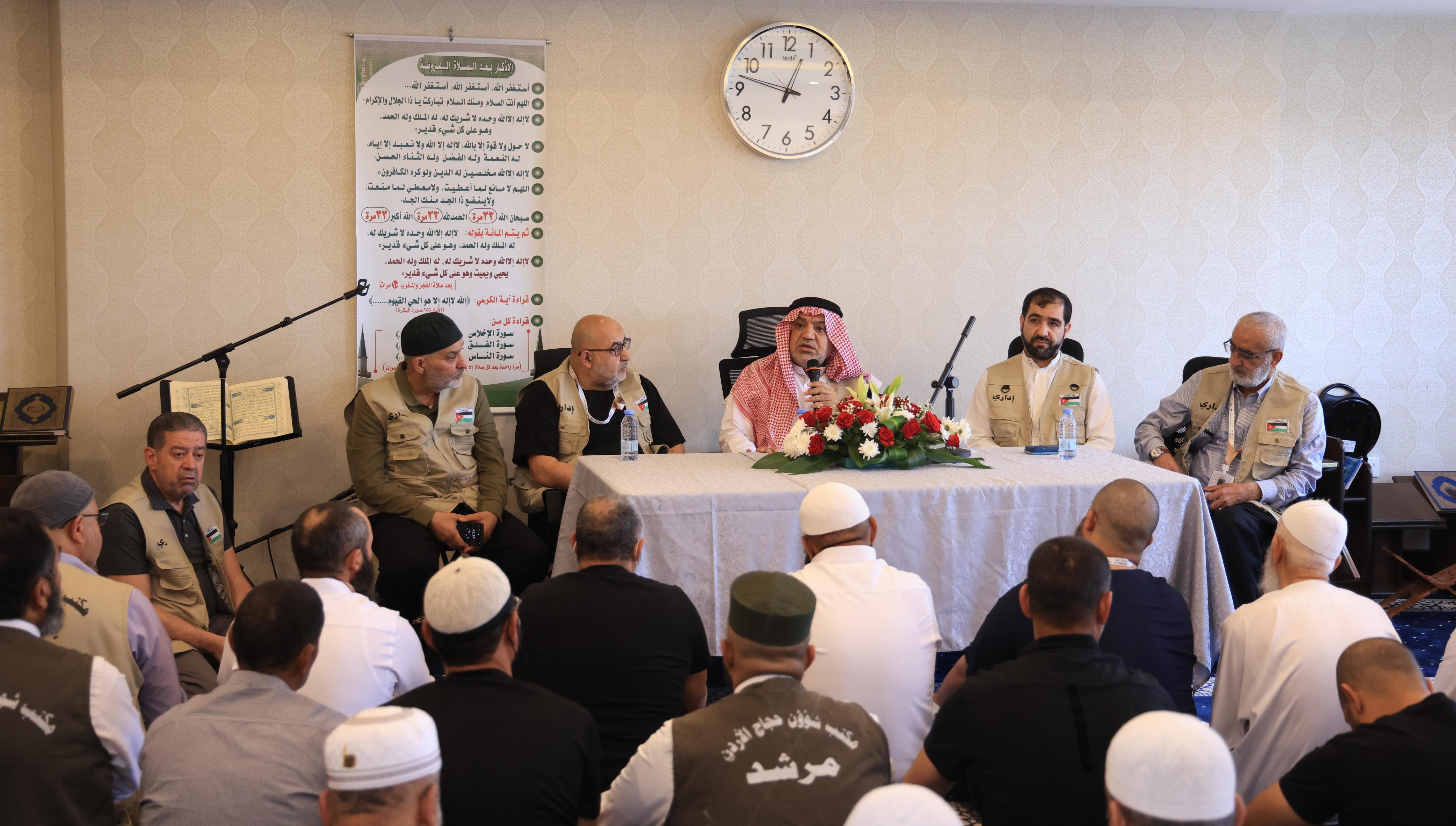 وزير الأوقاف يتفقد أوضاع حجاح الـ 48 