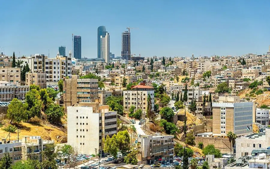 أجواء معتدلة في معظم مناطق المملكة خلال الأيام القادمة وتحذيرات من الضباب صباح الأربعاء