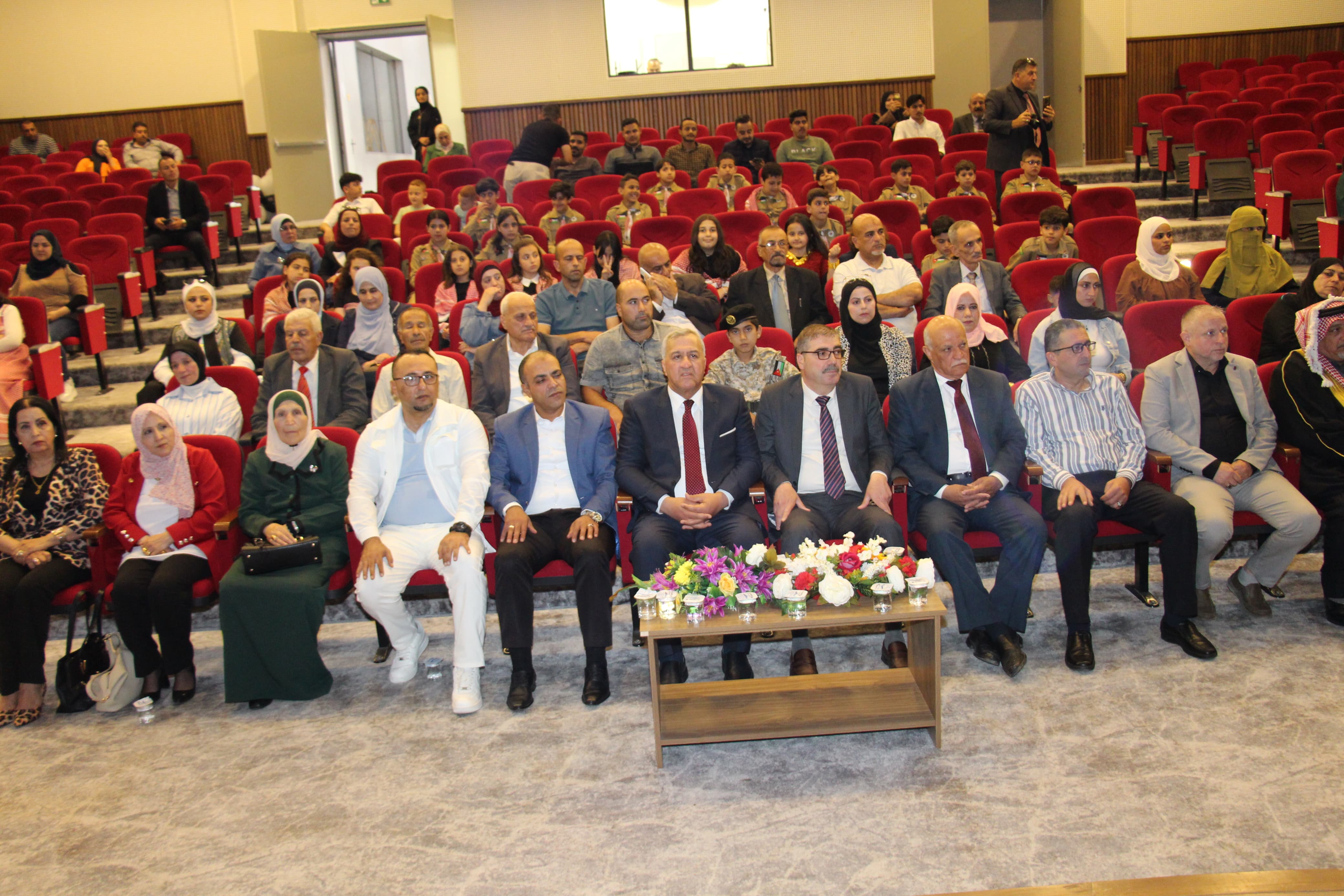 النوايسة يرعى احتفال 