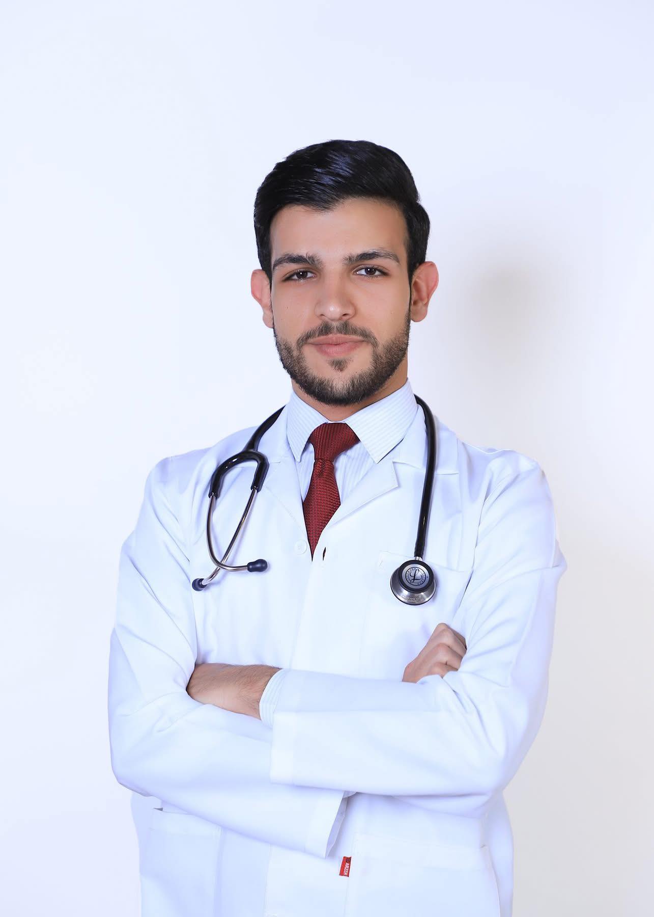 الدكتور محمد المطارنة .. مبروك التخرج وعقبال الاختصاص