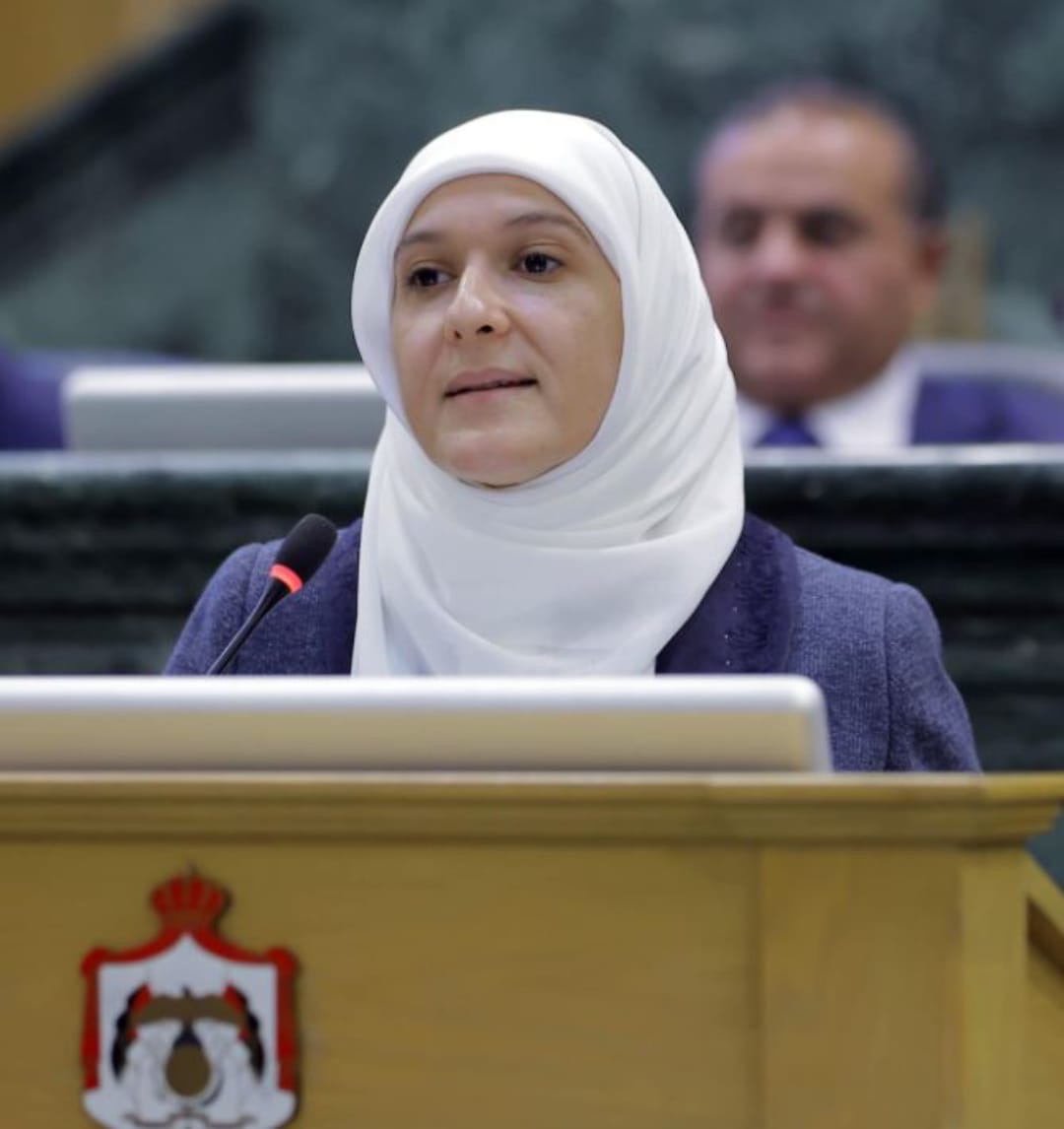 النائب النمور لرئيس الوزراء: لماذا كل هذا الإصرار على مهرجان جرش!!