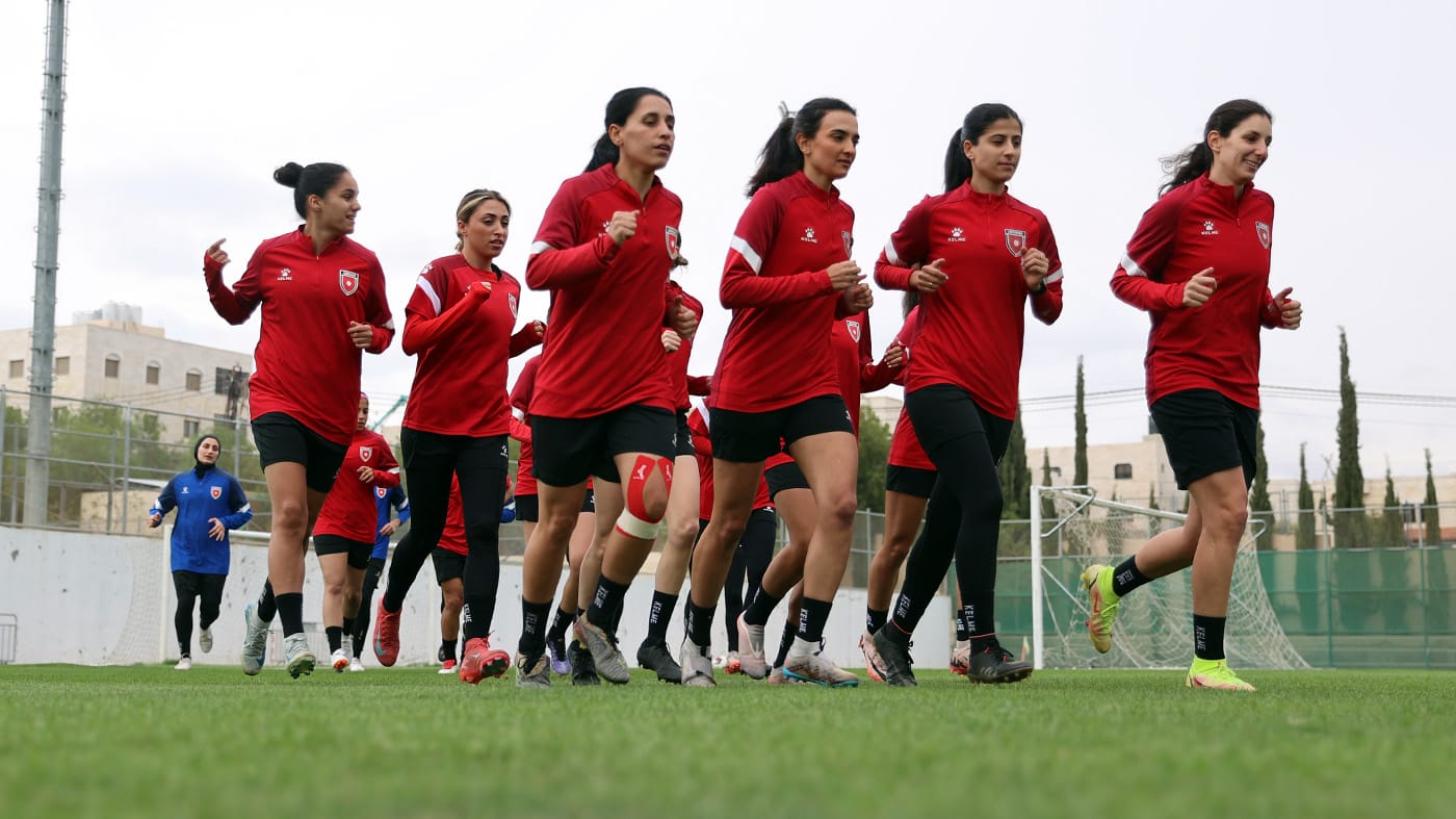 منتخب السيدات يتدرب استعدادا للتصفيات الآسيوية 