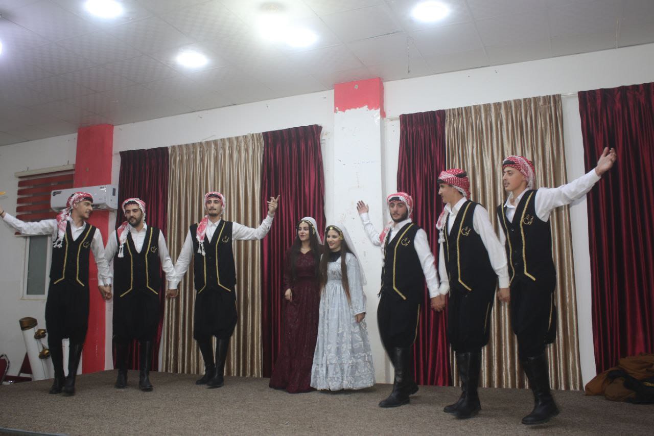 يوم ثقافي في الأزرق بمشاركة مميزة من فرقة منتدى بني معروف الثقافي (فيديو وصور) 