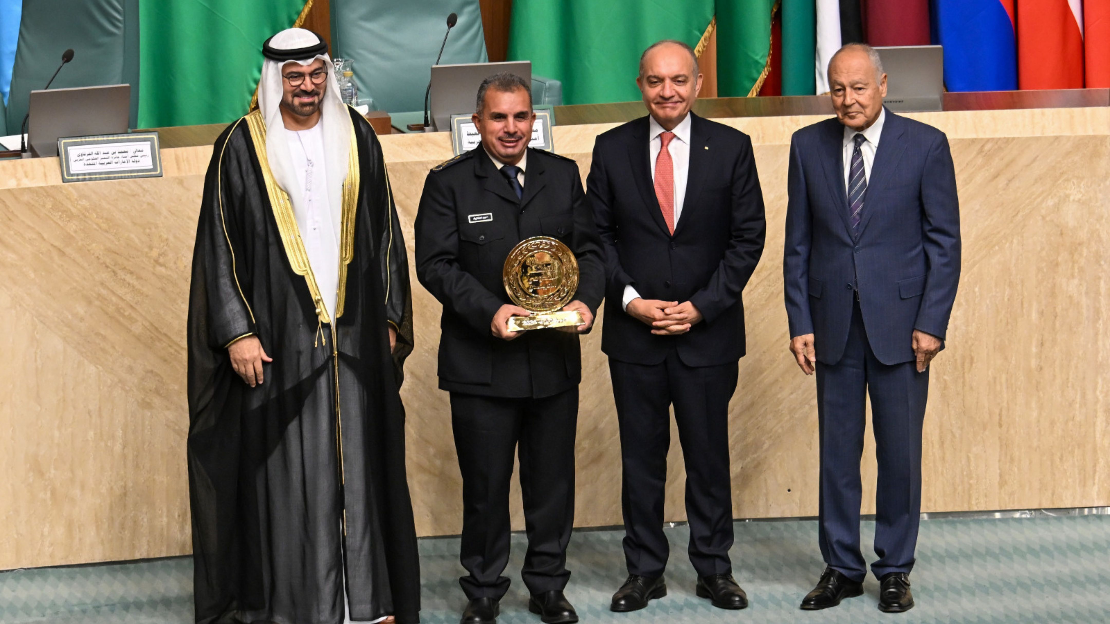 الجمارك تحصد المركز الأول كأفضل مؤسسة حكومية على مستوى الوطن العربي