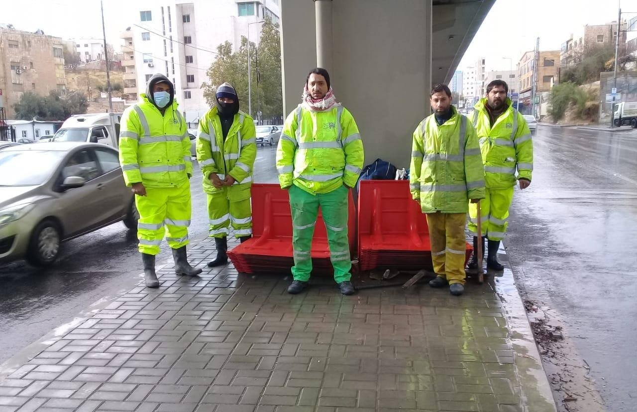 أمانة عمان: انتشار فرق الطوارئ بجميع مناطق العاصمة خلال حالة عدم الاستقرار الجوي السائدة