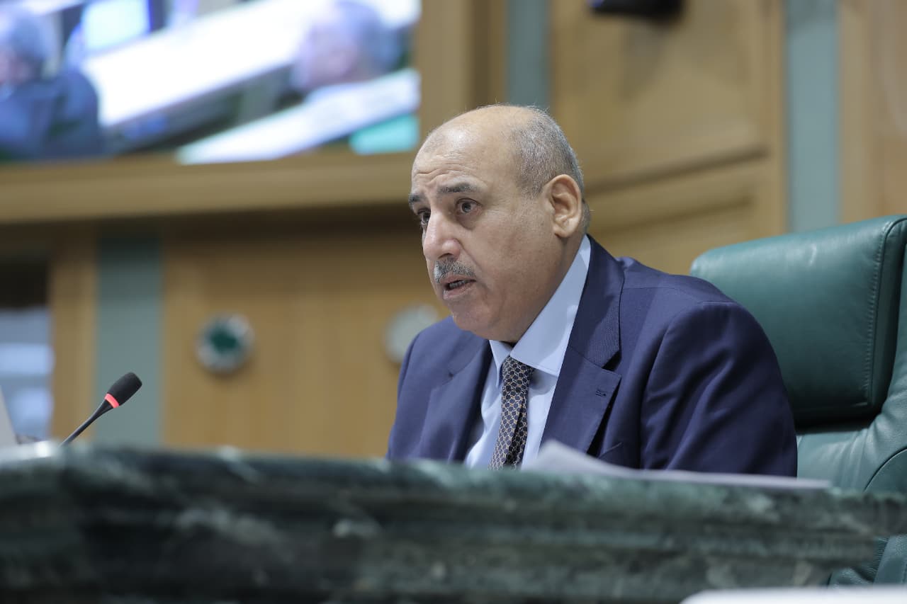 القاضي مهنئًا النشامى: رفعتم رؤوسنا بإنجازٍ مستحق