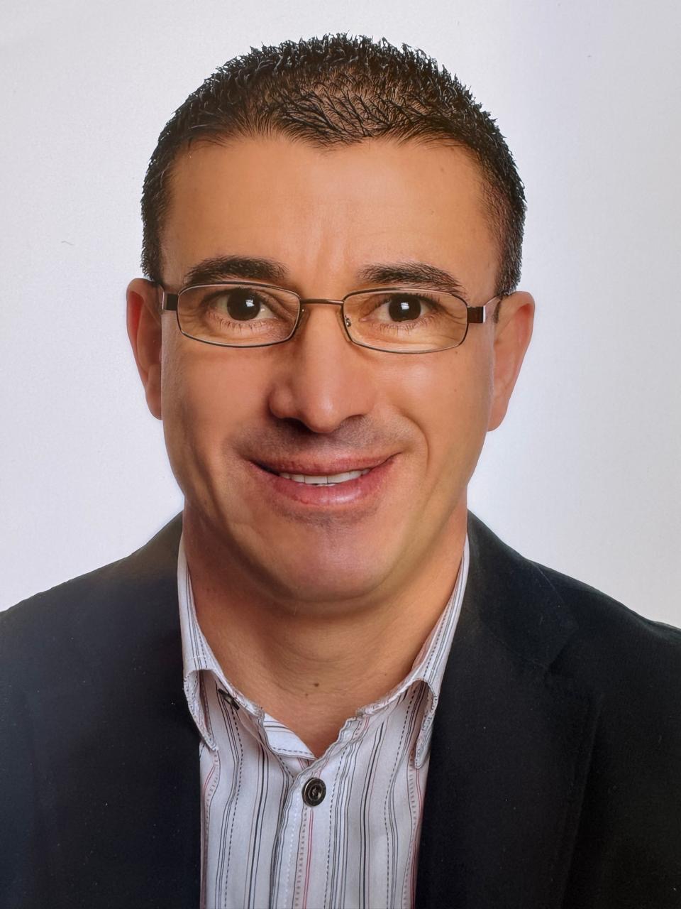 يحيى الحموري يكتب:الطاغية الذي أحرق الوطن ليحكم الرماد