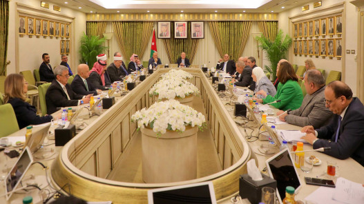 قانونية الأعيان تقر معدلي