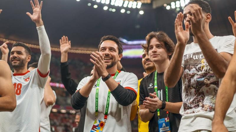 عاجل - ولي العهد والأميرة رجوة وعدد من الأمراء يساندون