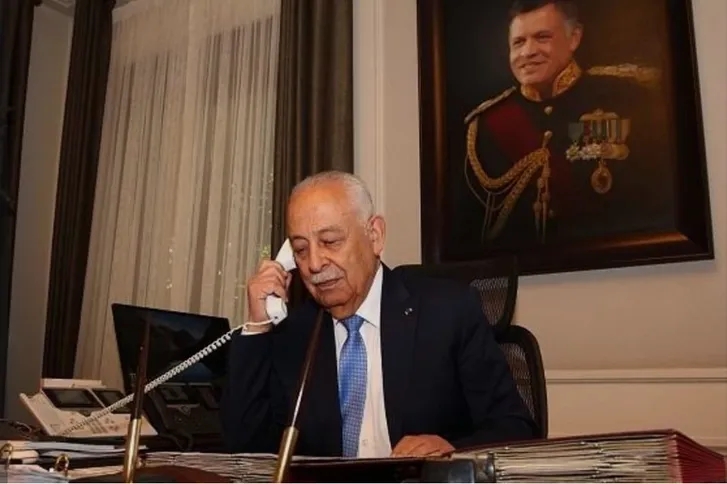 العيسوي ينقل تعازي الملك وولي العهد إلى عشائر أبو سلمى وطاس وهاكوز