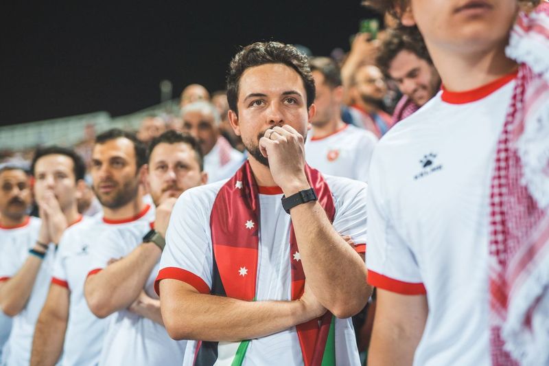 عاجل- ولي العهد ينشر فيديو من كواليس نهائي كأس العرب ويشكر النشامى ويهنئ المغرب على اللقب - فيديو