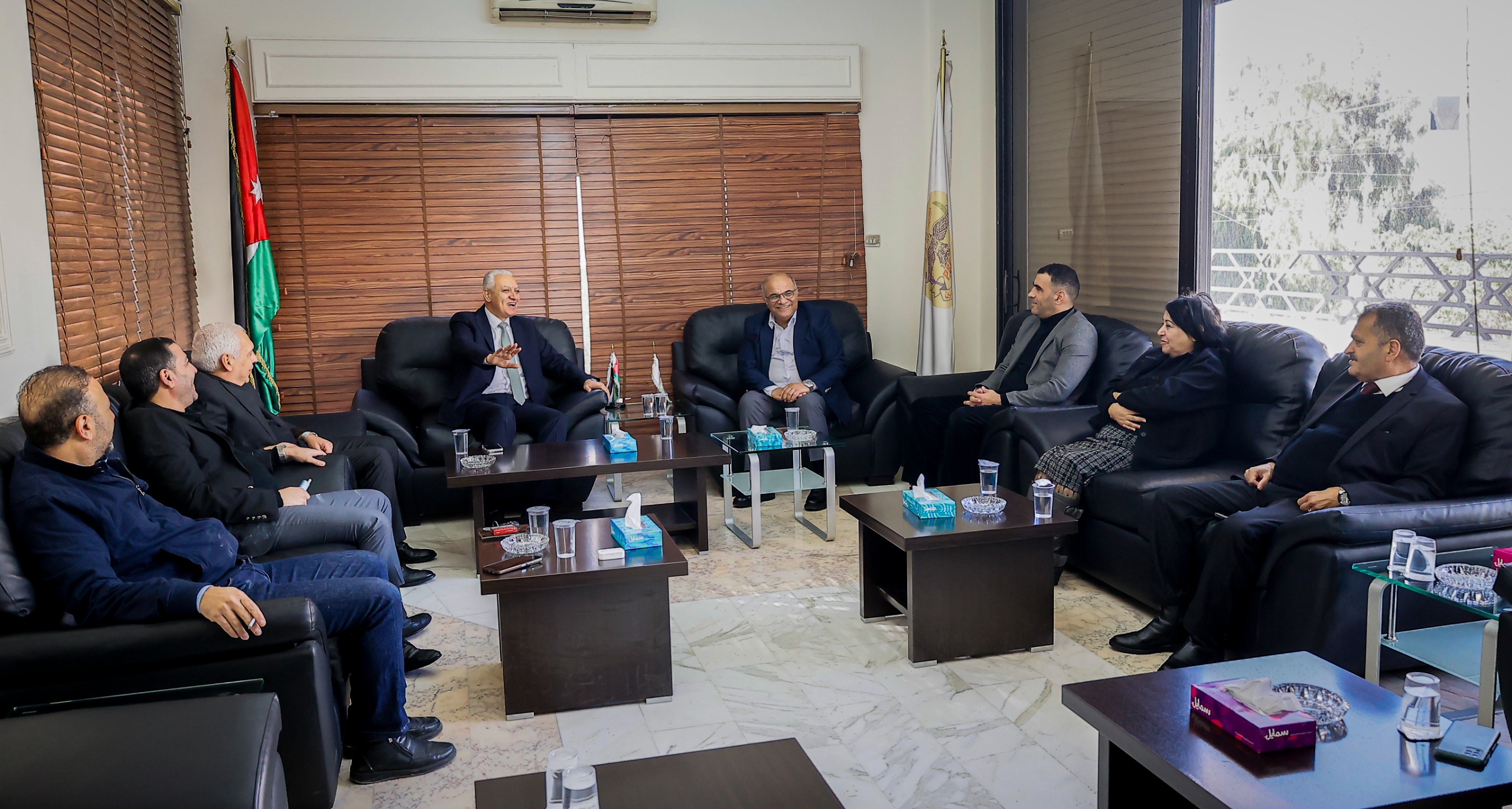 تفاصيل لقاء