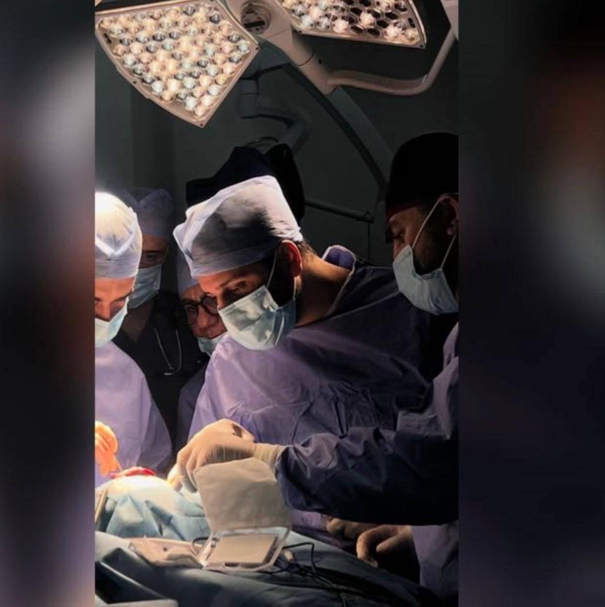 مستشفى الزرقاء الحكومي الجديد يحقق إنجازا طبيا متقدما في جراحة الدماغ والأعصاب