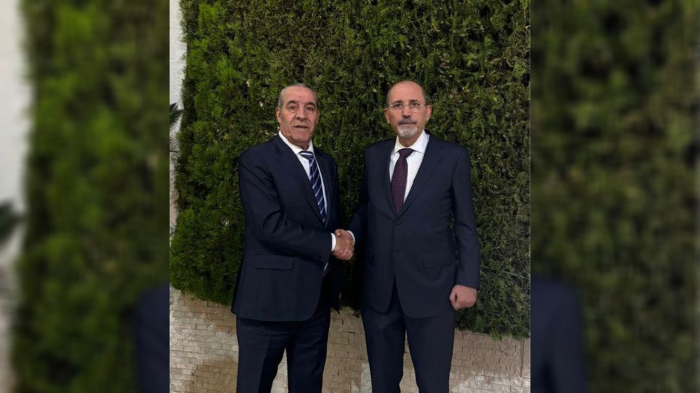 الصفدي يلتقي مع الشيخ في عمّان الثلاثاء