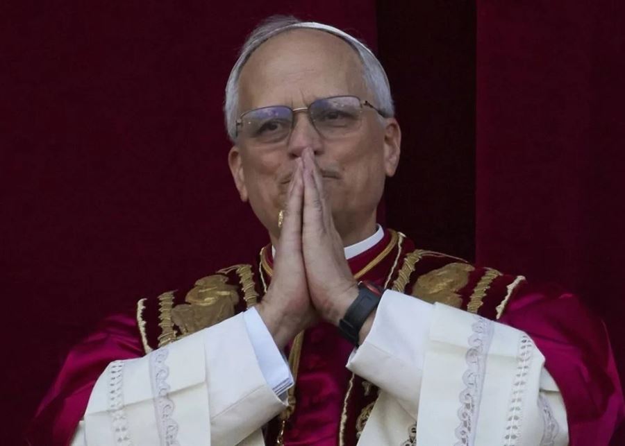 البابا لاوون الرابع عشر يدعو إلى هدنة عالمية ليوم واحد بمناسبة عيد الميلاد